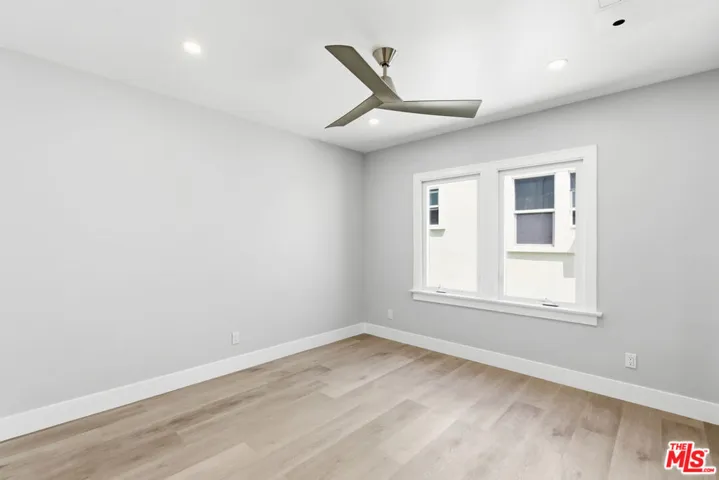 224 1/2 N New Hampshire Avenue, Los Angeles, California 90004