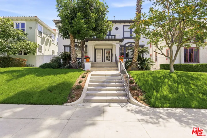 224 1/2 N New Hampshire Avenue, Los Angeles, California 90004