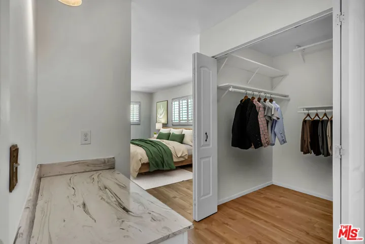 620 N Kenwood Street 209, Glendale, California 91206