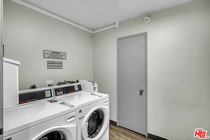 620 N Kenwood Street 209, Glendale, California 91206