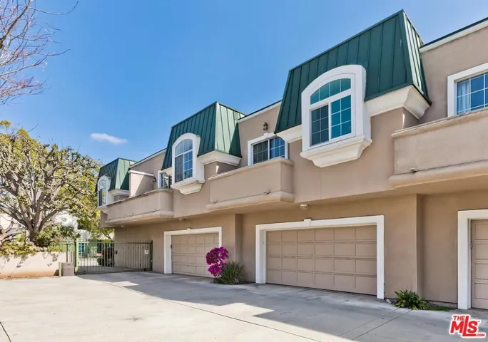 Driveway & Rear View