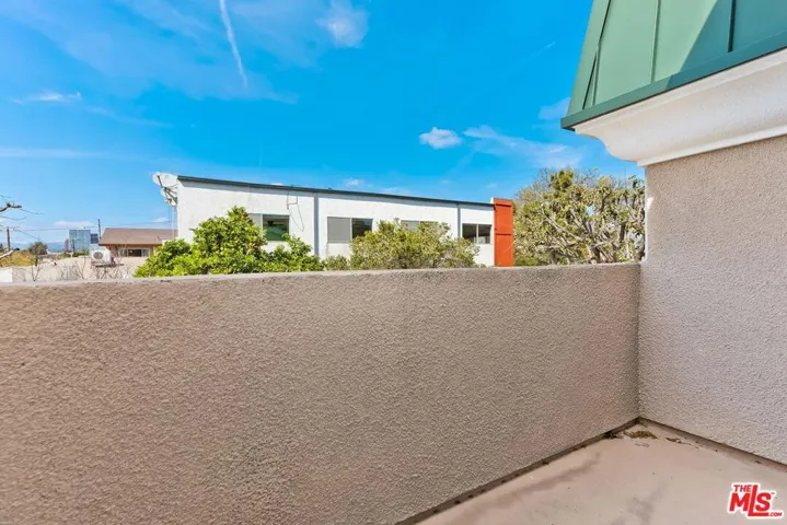3rd bedroom Balcony
