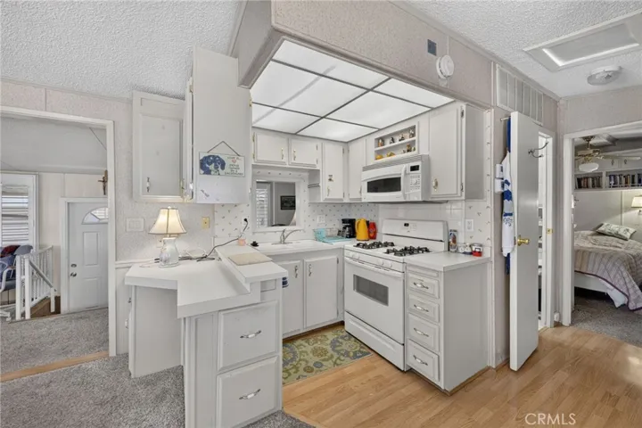 1295 S Cawston, Hemet, California 92545