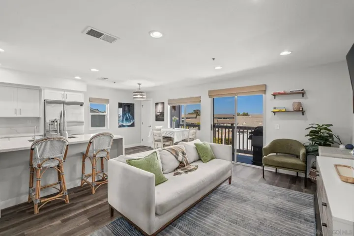 103 Mangano, Encinitas, California 92024