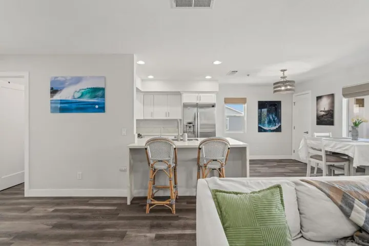 103 Mangano, Encinitas, California 92024