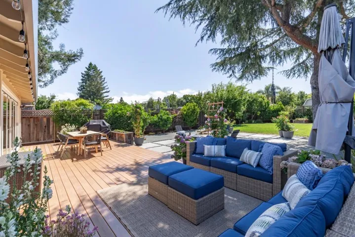 2025 Jefferson Avenue, Redwood City, California 94062