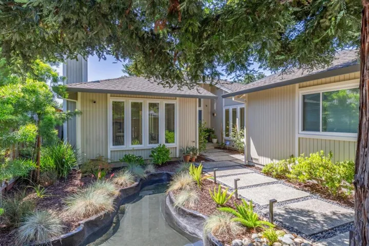 2025 Jefferson Avenue, Redwood City, California 94062