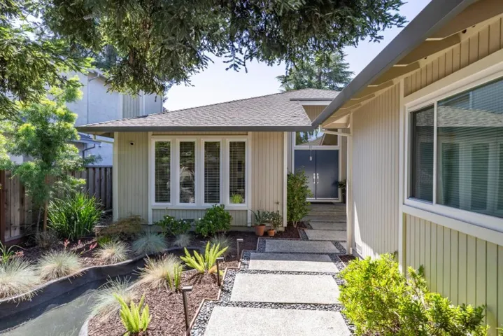2025 Jefferson Avenue, Redwood City, California 94062