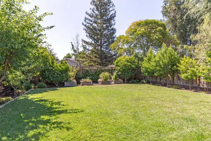 2025 Jefferson Avenue, Redwood City, California 94062