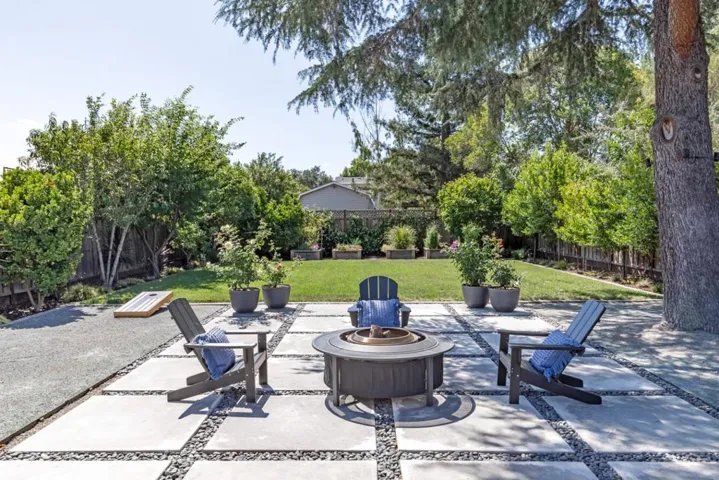 2025 Jefferson Avenue, Redwood City, California 94062