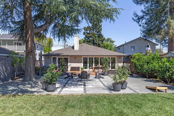 2025 Jefferson Avenue, Redwood City, California 94062