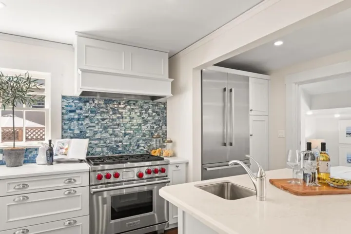 1272 Cabrillo Avenue, Burlingame, California 94010