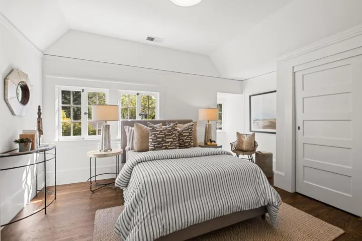 1272 Cabrillo Avenue, Burlingame, California 94010