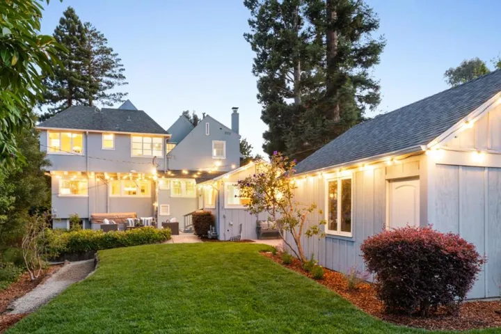 1272 Cabrillo Avenue, Burlingame, California 94010