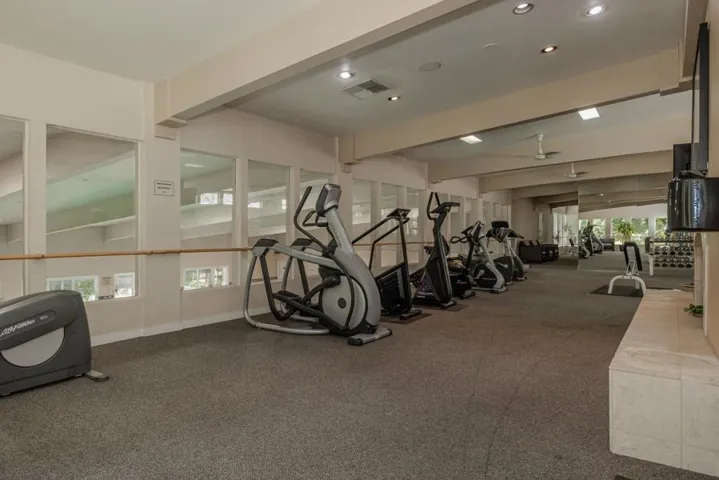 276 Tradewinds Drive 7, San Jose, California 95123