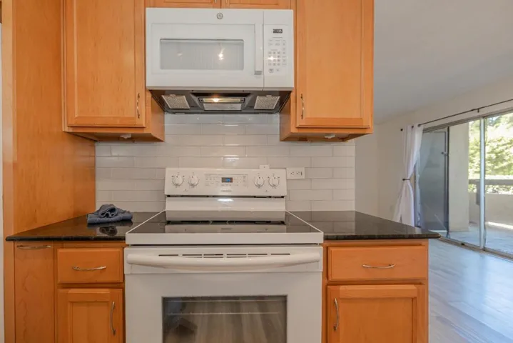 276 Tradewinds Drive 7, San Jose, California 95123