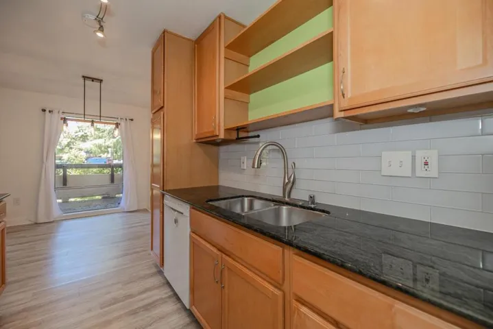 276 Tradewinds Drive 7, San Jose, California 95123