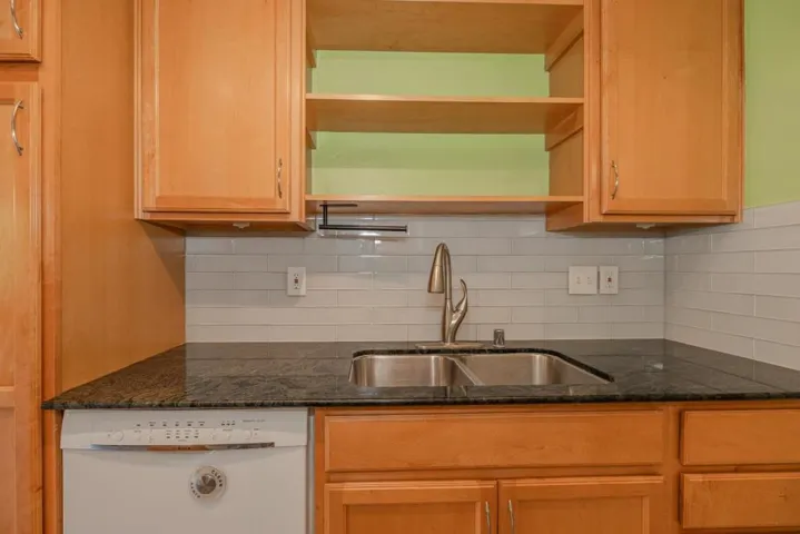 276 Tradewinds Drive 7, San Jose, California 95123