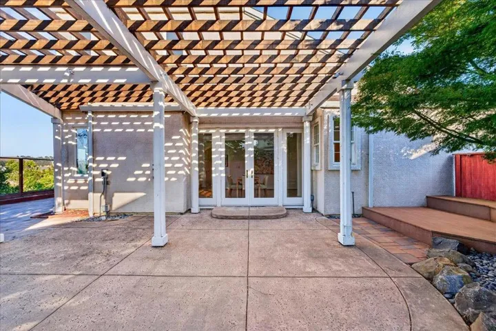 232 Overlook Terrace, Hercules, California 94547