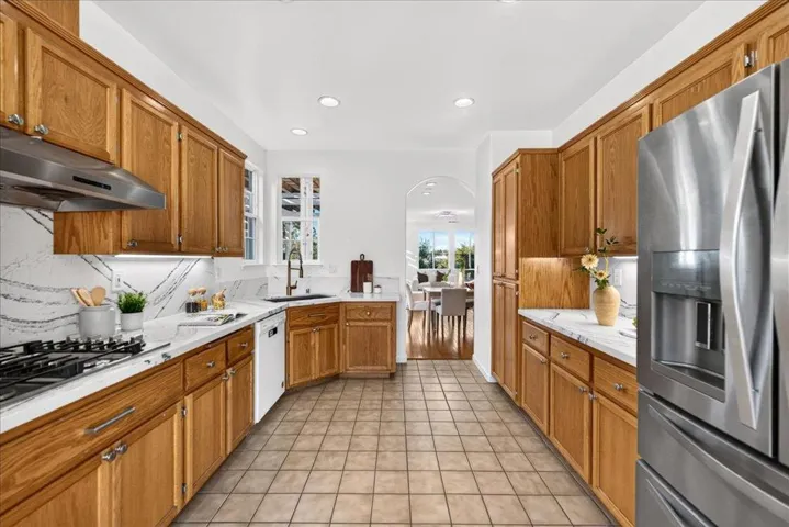 232 Overlook Terrace, Hercules, California 94547