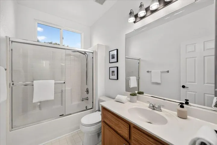232 Overlook Terrace, Hercules, California 94547