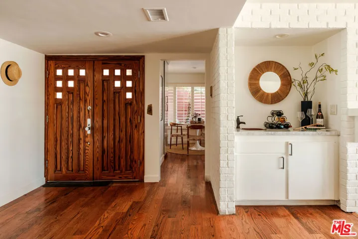 4350 Via Dolce 107, Los Angeles, California 90292