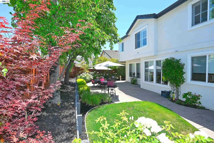 5305 Asterwood Dr, Dublin, California 94568