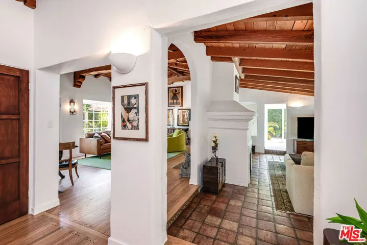 12304 Addison Street, Los Angeles, California 91607