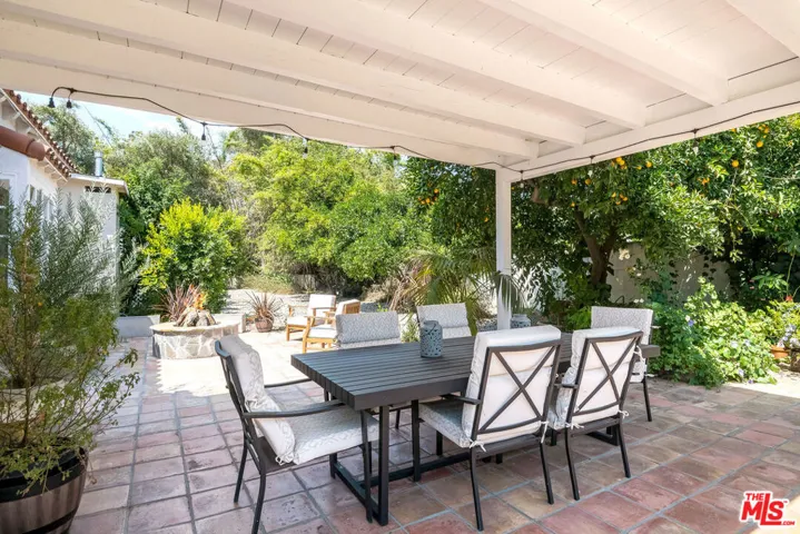 12304 Addison Street, Los Angeles, California 91607