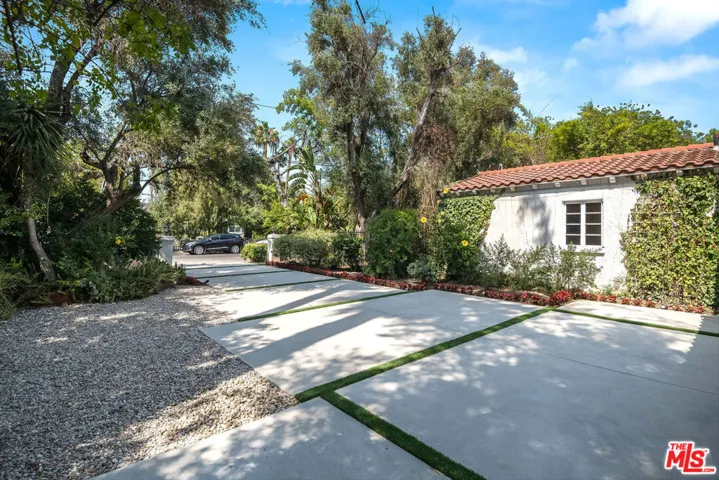 12304 Addison Street, Los Angeles, California 91607