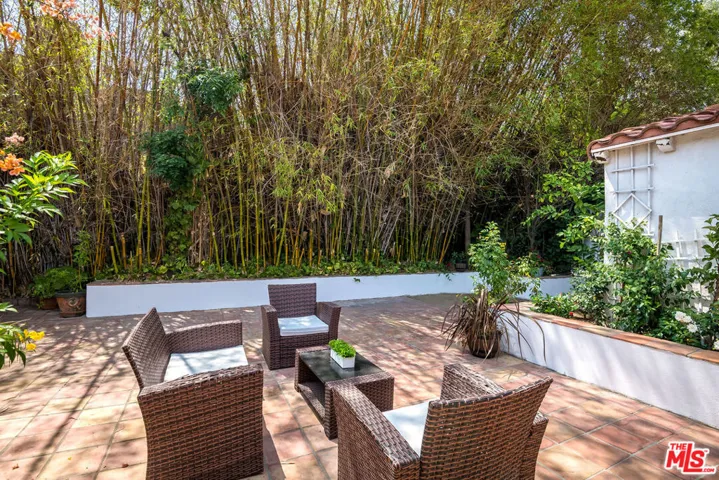 12304 Addison Street, Los Angeles, California 91607
