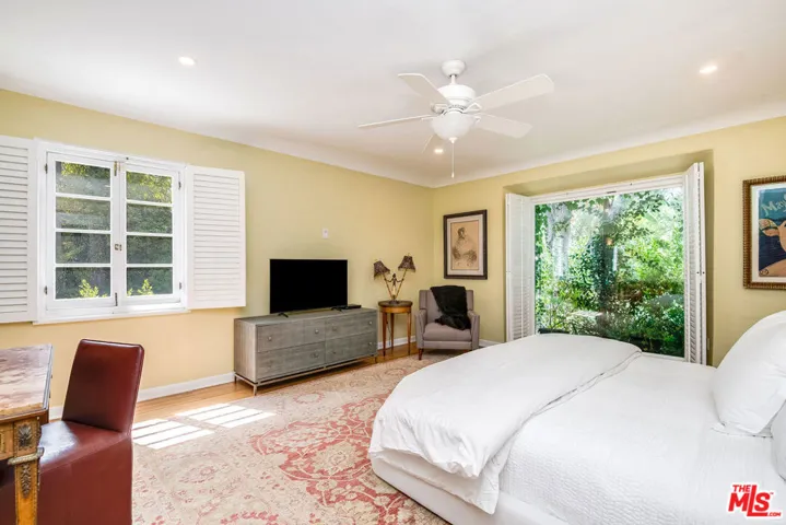 12304 Addison Street, Los Angeles, California 91607
