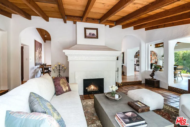 12304 Addison Street, Los Angeles, California 91607