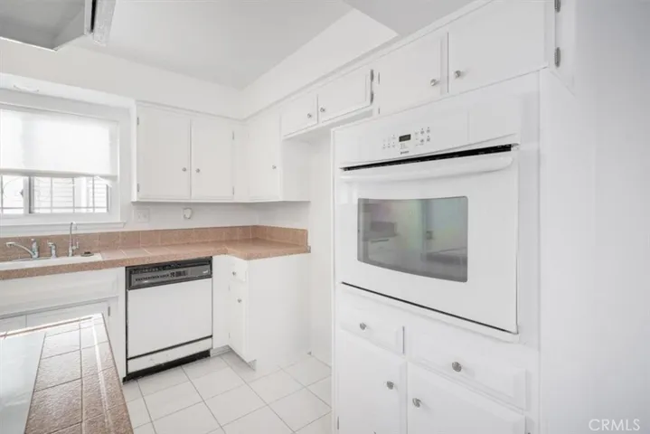 237 E 140th E, Los Angeles, California 90061