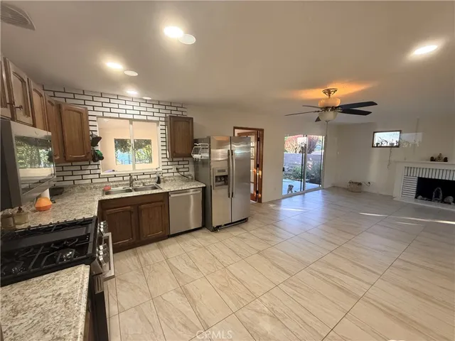 8 Dale, Redlands, California 92373
