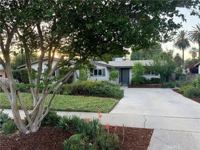 8 Dale, Redlands, California 92373
