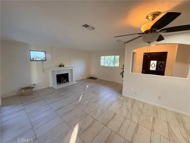 Spacious open concept Living Room
