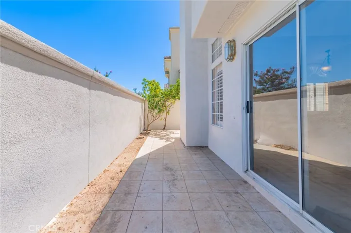 58 Agostino, Irvine, California 92614