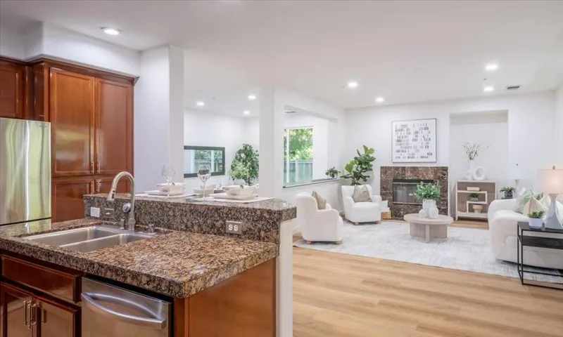 Open Living Room-Kitchen