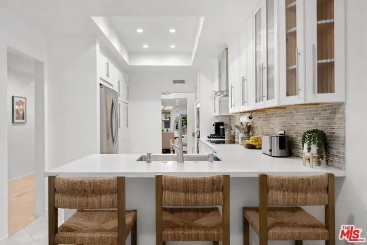 4338 Redwood Avenue B213, Marina Del Rey, California 90292