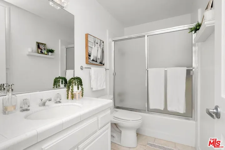 4338 Redwood Avenue B213, Marina Del Rey, California 90292