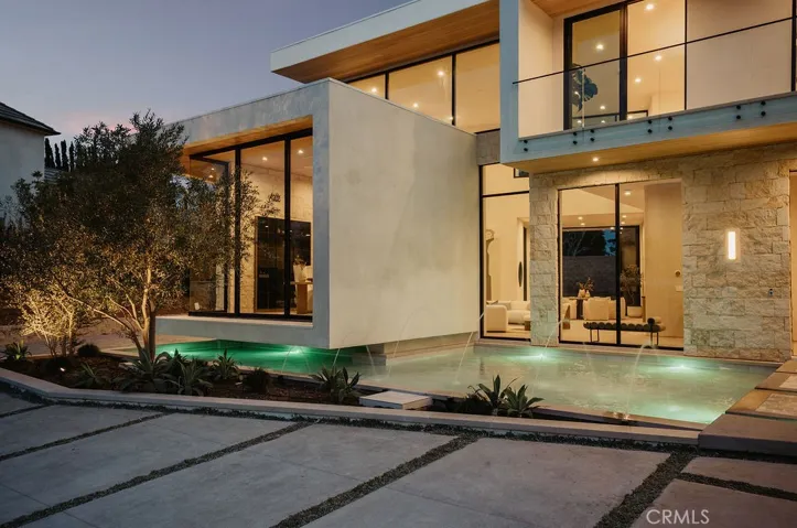18808 Canyon Crest Drive, Villa Park, California 92861