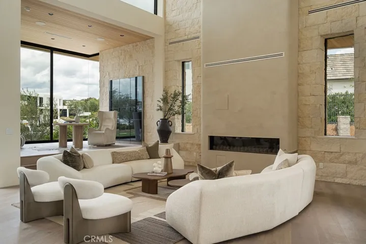 18808 Canyon Crest Drive, Villa Park, California 92861