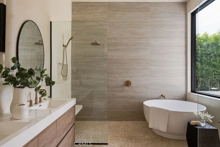 18808 Canyon Crest Drive, Villa Park, California 92861