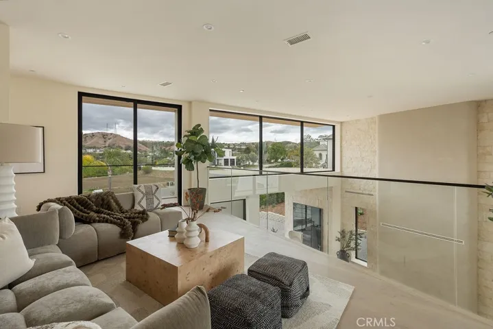 18808 Canyon Crest Drive, Villa Park, California 92861