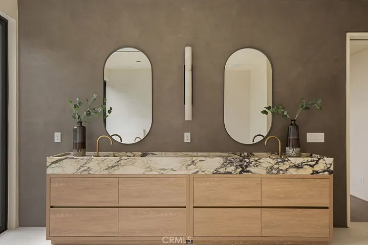 18808 Canyon Crest Drive, Villa Park, California 92861