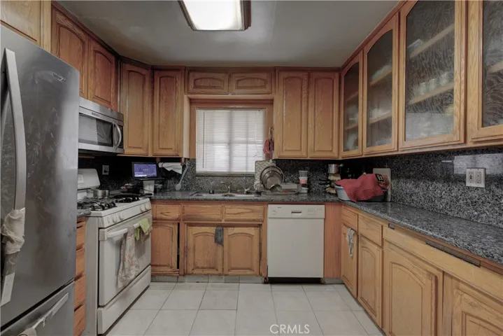 1439 W 16th, Merced, California 95340