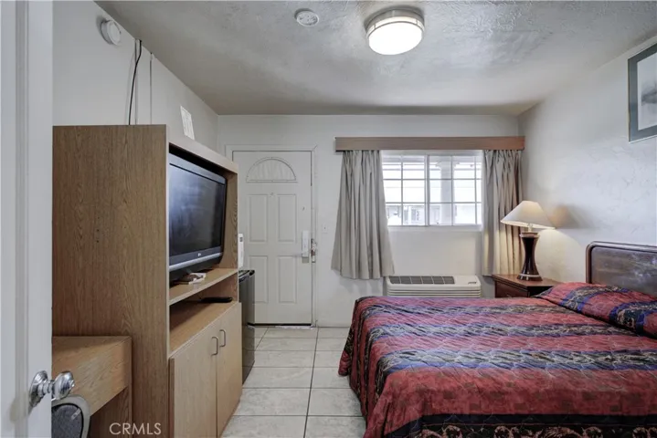 1439 W 16th, Merced, California 95340