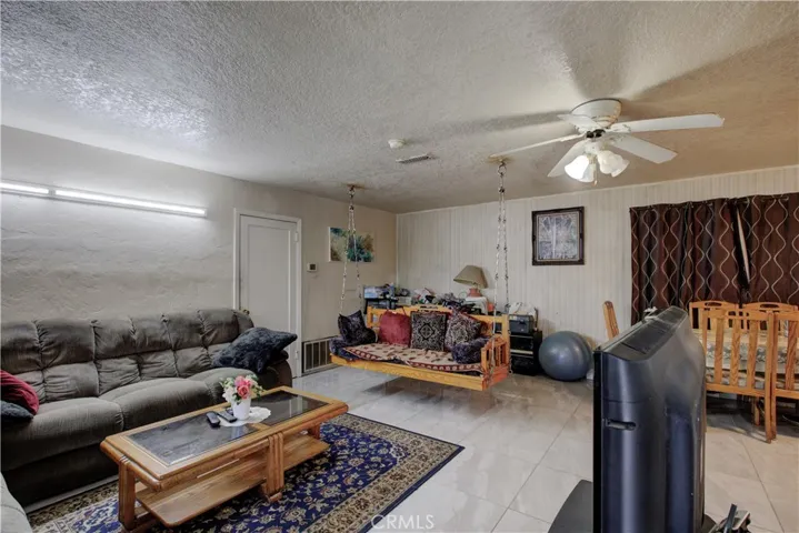 1439 W 16th, Merced, California 95340