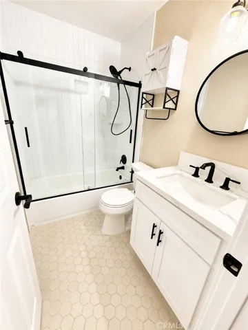 5025 W 121st, Hawthorne, California 90250